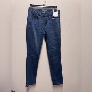 Straight Midrise Jeans